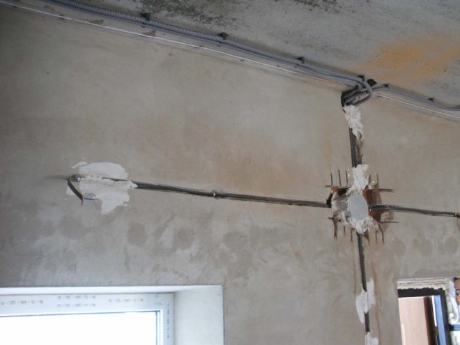 проводници в строб