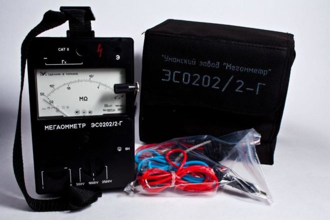 Мегометър за измерване на високи съпротивления