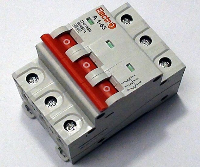 Прекъсвач от клас А